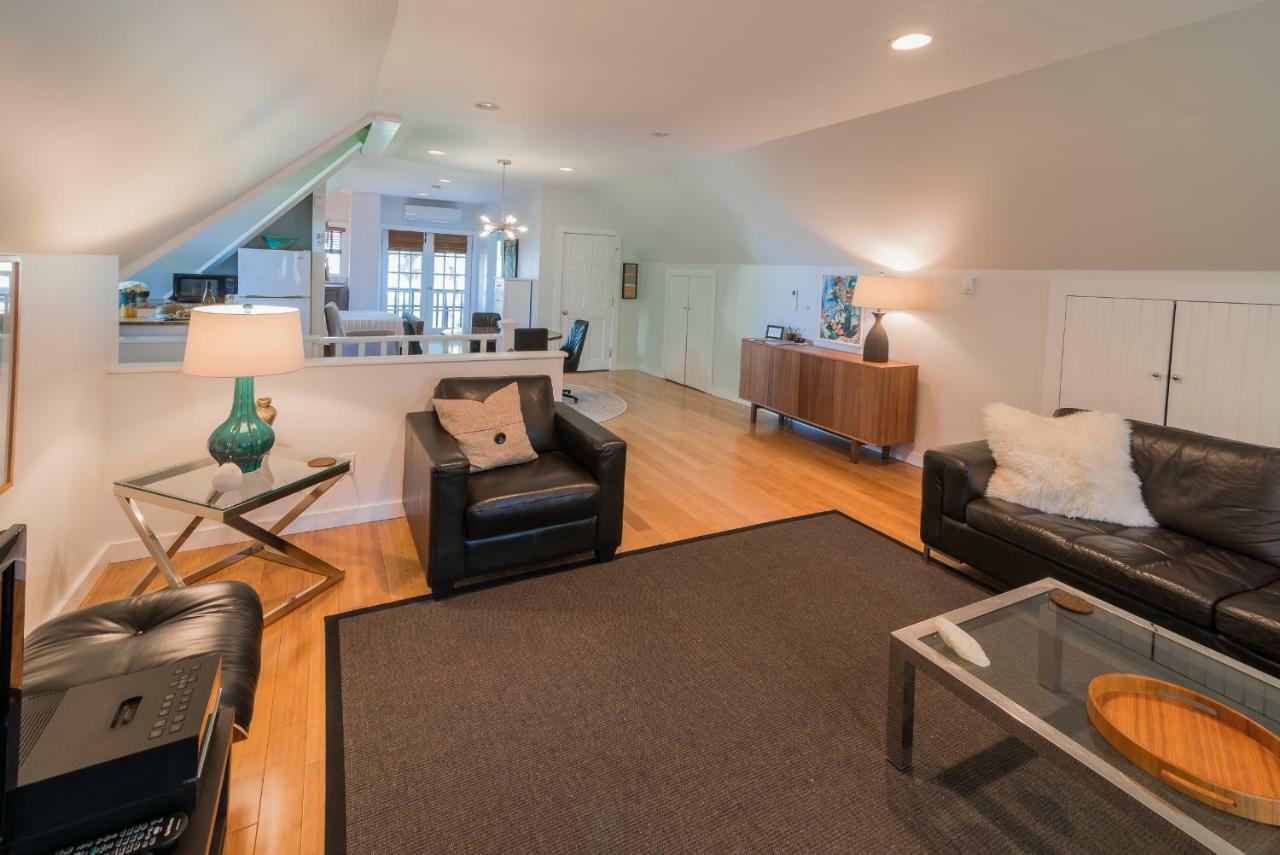Ferienwohnung The Carriage House Loft Kingston Exterior foto