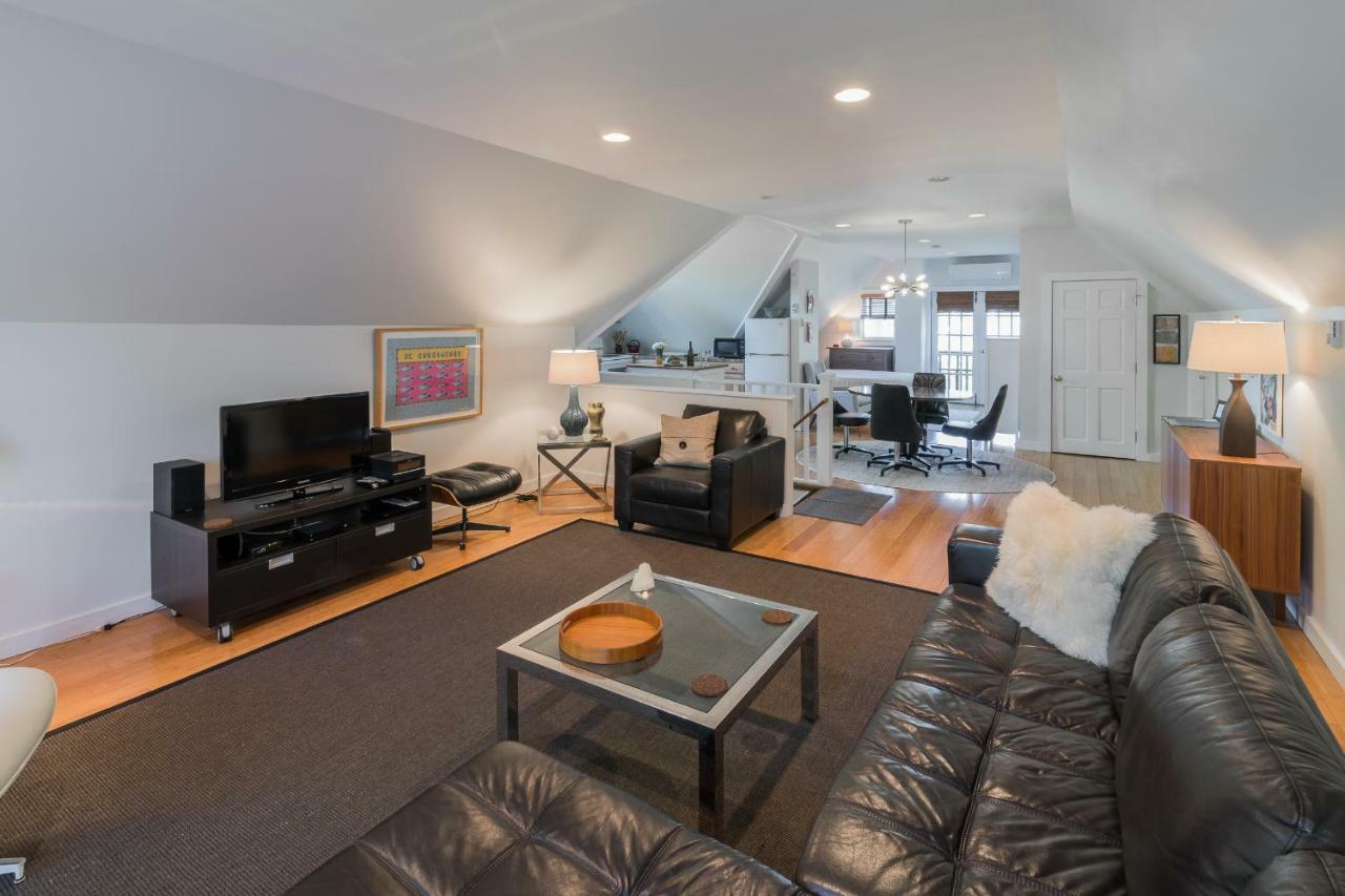 Ferienwohnung The Carriage House Loft Kingston Exterior foto